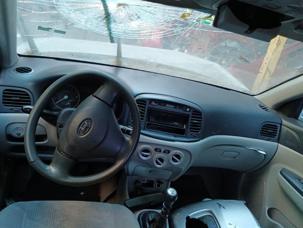  Hyundai ACCENT 2005    EN DESARME